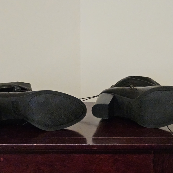 Style & Co - Sara Elegant Black Faux Leather Heeled Boots Size 8.5 - Picture 3 of 5